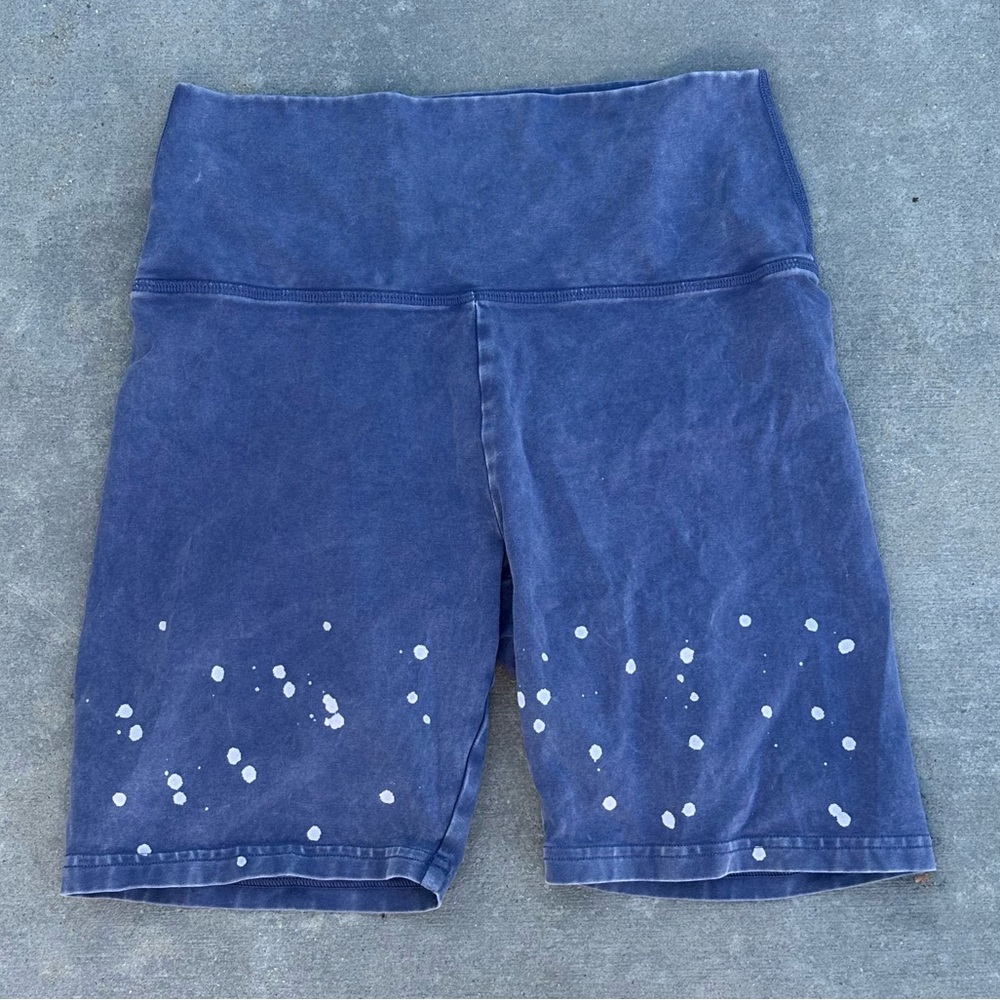 aerie offline acid wash bleach biker shorts workout gym loungewear aeo blue